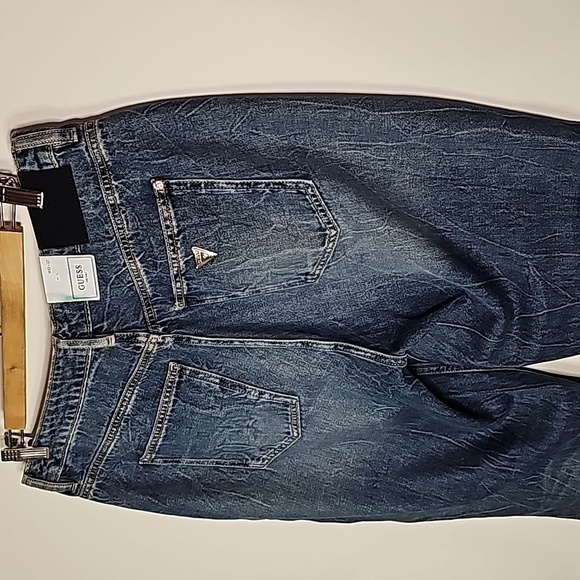 Guess 32x27 new with tags mom jeans - Picture 4 of 7